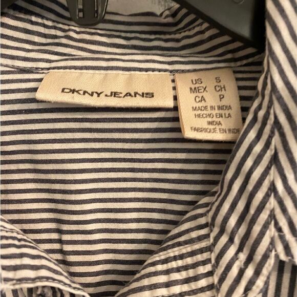 DKNY SHIRT  - Picture 3 of 3